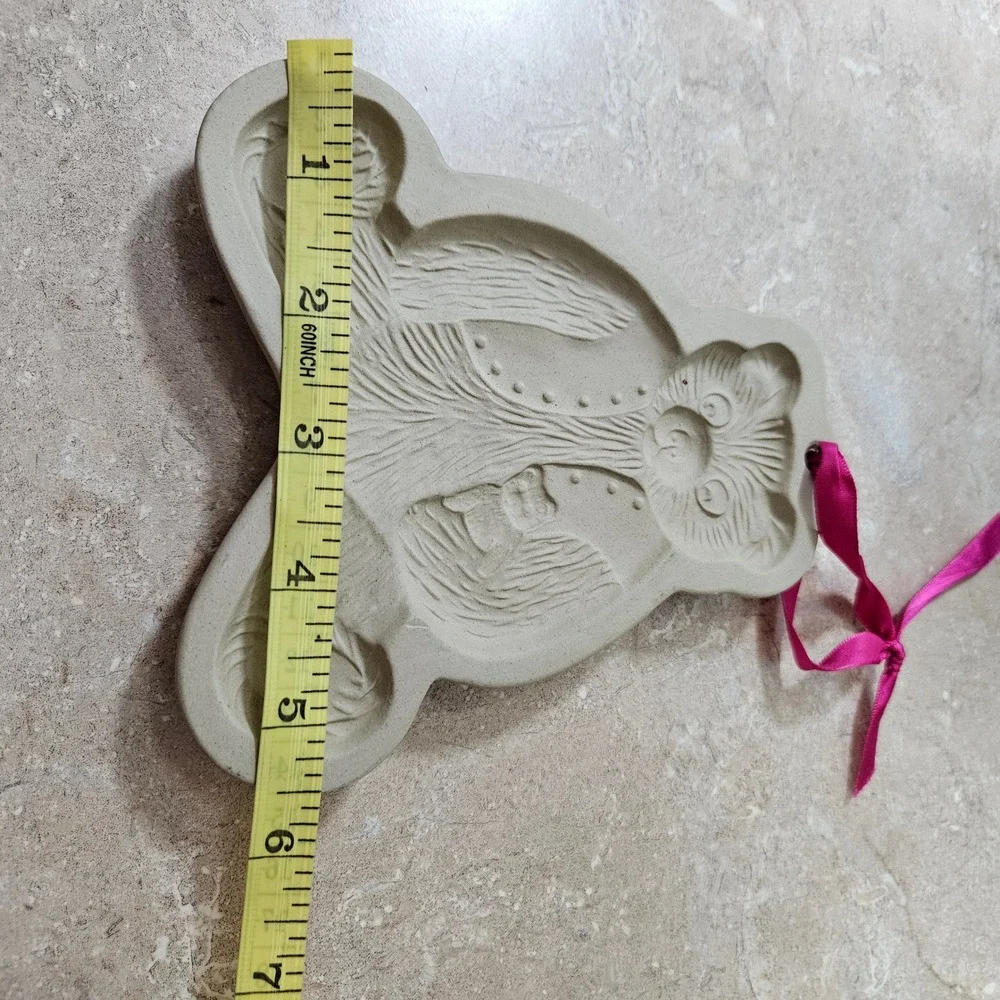 Brown Bag Cookie Art Teddy Bear Cookie Mold Stamp press 1984 Vintage Ornament‎